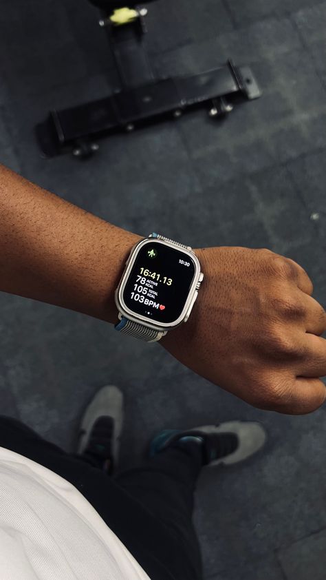 Apple Watch Styling, Smart Watch Aesthetic, All Red Nike Shoes, Apple Watch Aesthetic, Apple Watch Men, Red Nike Shoes, Nasa Wallpaper, S8 Ultra, Coin Purse Pattern