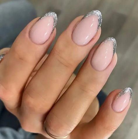 24 Count Press On Nails Nude With Silver Glitter Comes With Jelly Glue And Nail File New Pink Stiletto Nails, French Almond, Nails Oval, Glitter French Tips, Nagellack Trends, Pink Stilettos, Nagel Tips, Fake Nails With Glue, New Nail Art