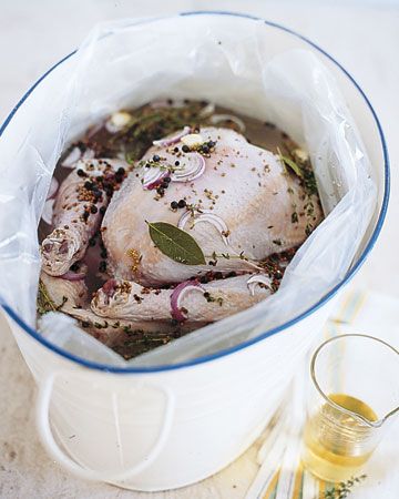 Martha Stewart Turkey Brine, Moist Turkey, Recetas Salvadorenas, Thanksgiving Dinners, Cassava Cake, Turkey Brine Recipes, Turkey Brine, Brine Recipe, Whole Turkey