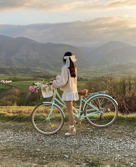 Bicycle Aesthetic, Bike Aesthetic, Velo Vintage, Bike Photoshoot, Cottage Core Aesthetic, Spring Aesthetic, + Core + Aesthetic, Victor Hugo, Nature Aesthetic