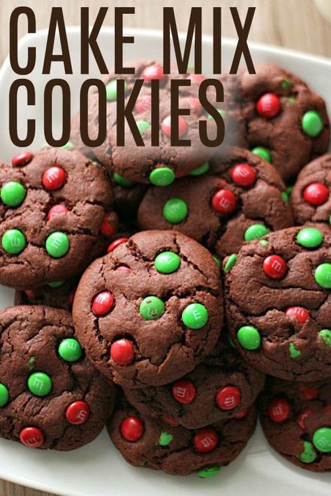 Cake Mix Christmas Cookies, Santa Cookie Recipe, Best Cake Mix, Chocolate Cake Mix Cookies, Cookie Exchange Recipes, Cake Mix Cookie, Six Sisters Stuff, 5 Ingredients Or Less, Six Sisters