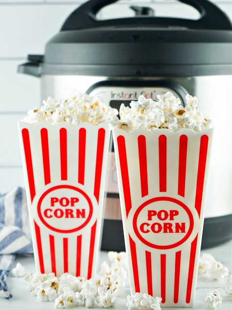 Instant Pot Popcorn, Theater Popcorn, How To Make Popcorn, Movie Theater Popcorn, Homemade Popcorn, Movie Night Snacks, Popcorn Recipe, Popcorn Seasoning, Popcorn Recipes