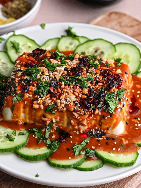 Nutty Gochujang Silken Tofu Stuffed Tofu Skin, Tofu Lo Mein Recipe, Vegetarian Asian Food, Silken Tofu Recipes, Vegan Asian Food, Tofu Breakfast, Lo Mein Recipes, Gochujang Sauce, Food Thai