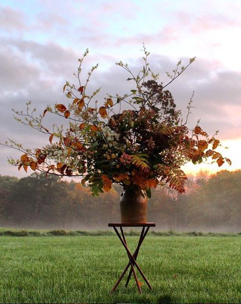 Fall Branch Arrangement, Foraged Fall Bouquet, Foraged Fall Arrangement, Big Fall Flower Arrangements, Harvest Flower Arrangements, Foraged Flower Arrangements, October Floral Arrangements, Wedding Autumn Decoration, Foraged Arrangements