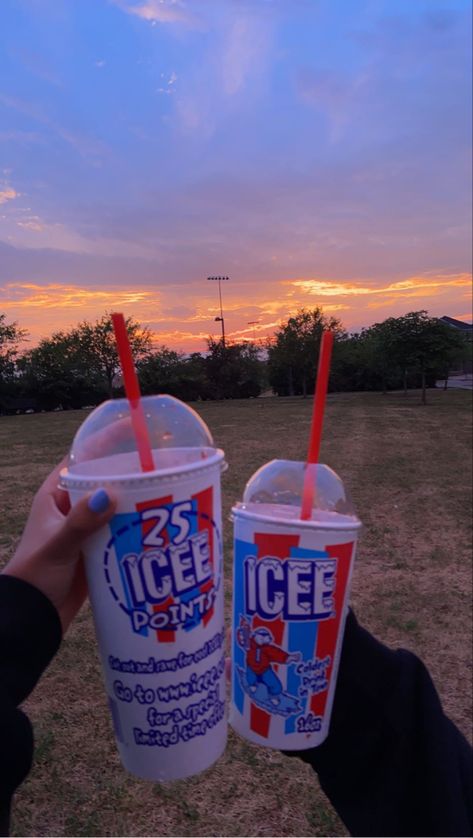 Slushies Aesthetic Friends, Icee Slushie Aesthetic, Slushie Aesthetic, Slushies Aesthetic, Summer Slushies, Icee Slushie, Random Widgets, Cute Pink Outfits, Midnight Summer