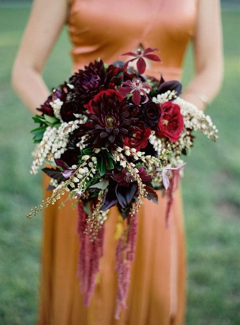 25 Gorgeous Fall Bouquets for Autumn Weddings | Bridal Musings Wedding Blog 13 Dark Bouquet, Fall Wedding Style, Gorgeous Bouquet, Autumn Bouquet, Burgundy Bouquet, Bouquet Photography, Fall Bouquet, Bride's Bouquet, Jose Villa