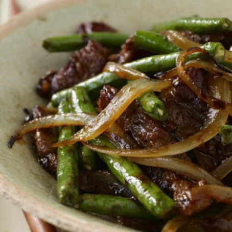 Beef And Green Beans Recipe, Beef And Green Beans, Miso Sauce Recipe, Black Pepper Beef, Miso Sauce, Pepper Beef, Chinese Bbq Pork, Green Beans Recipe, Mapo Tofu