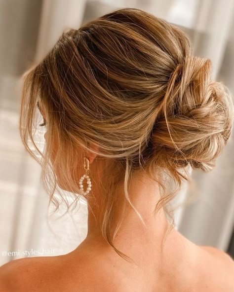 30 Updos for Short Hair to Feel Inspired & Confident in 2022 - Hair Adviser Boho Short Hair Updo, Wedding Updos For Hair Shoulder Length, Low Up Do Bridesmaid Hair, Wedding Hair For Shorter Hair, Short Hair Do Ups, Messy Up Do For Short Hair, Updos For Medium Length Hair Blonde, Short Hair Updo Fine Hair, Short Hair Loose Updo