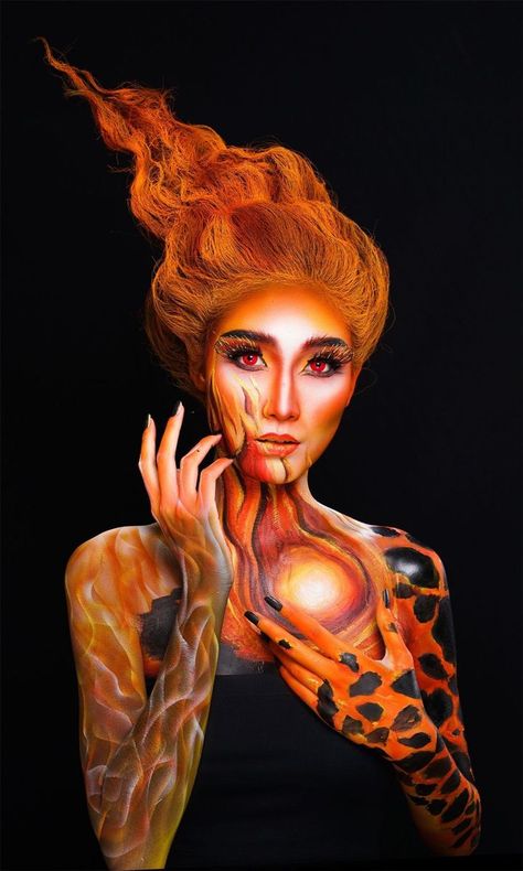 Body Airbrush Painting, Halloween Body Painting Ideas, Airbrush Body Art, Fire Body Painting, Airbrush Body Painting, Halloween Body Painting, Bodypating Ideas, Airbrush Face Painting, Fire Makeup