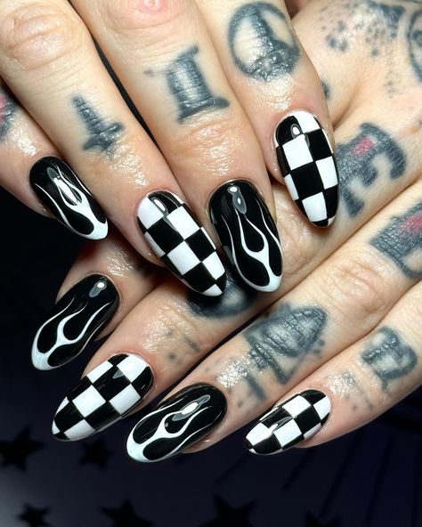 𝗟𝗶𝘃𝗲 𝗟𝗮𝘂𝗴𝗵 𝗟𝗼𝘃𝗲 🏁 ___ @nailzbydevshop @nailz_by_dev Use code 🖤𝗦𝗣𝗘𝗟𝗟𝗕𝗢𝗨𝗡𝗗🖤 🏁Deadly detailer 🏁Baddest black liner 🏁black gel polish 🏁White gel polish 🏁Level up white liner @omyetc Cuticle Butter 🧈 Pumpkin spice 🎃 Code ✌🏻𝗔𝗜𝗠𝗘𝗘𝗘𝗧𝗖✌🏻 ___ #emonails #foreveremo #alternativenails #alternativefashion #flamenails #checkerboardnails #nailzbydevshop #showscratch #wearestourbridge #stourbridgenails #biab #glossify Nails Barbed Wire, Barbed Wire Nails, Cuticle Butter, Black Gel Polish, Wire Nails, White Gel Polish, Flame Nails, Nails Orange, White Liner