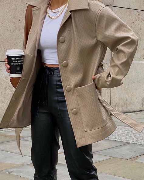 Beige Leather Jacket Outfit, Beige Jacket Outfit, Brown Leather Pants Outfit, Leather Pants Outfits, Beige Leather Jacket, Leather Jogger Pants, Leather Pants Outfit, Beige Jacket, Leather Jacket Outfits