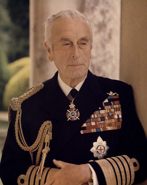 Louis Mountbatten, Lord Mountbatten, Admiral Of The Fleet, Norman Parkinson, Royal Navy Officer, Military Dress Uniform, Military Dress, English Royal Family, Hm The Queen