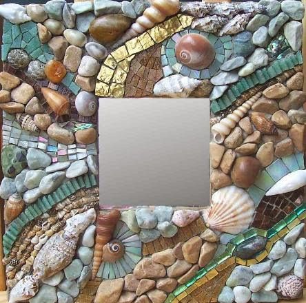 Creative Ikea Malma Mirror Hacks with Shells, Driftwood & Seaglass - Completely Coastal She’ll Mosaic, Sea Shell Mosaic, Mosaic Beach, Mosaic Mirrors, Shell Mosaic, Mosaic Frame, Mosaic Madness, Mosaic Stained, Mosaic Mirror