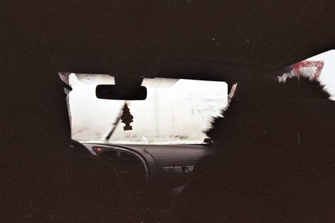 film camera, film, argentique, photos 8mm Film Aesthetic, Car Motivation, 8mm Film, Aesthetic Header, City Of Dreams, Camera Film, Lost World, A Aesthetic, Old Camera