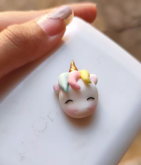 Cute clay unicorn 🦄 #sculpt #unicorn #clayart Clay Art For Kids Easy, Clay Keyring, Clay Unicorn, Clay Art For Kids, Diy Unicorn, Clay Keychain, Cute Clay, Easy Kids, Clay Art