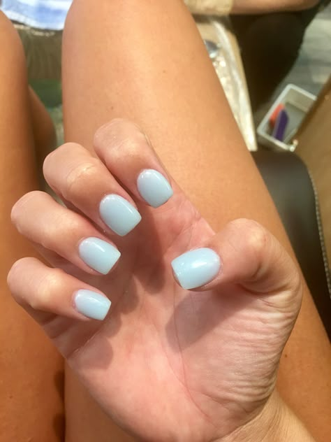 Graduation Nails Short Square, Square Gel Nail Designs For Summer, Solid Light Blue Nails, Simple Sns Nails, Light Blue Dip Nails, Cute Sns Nail Ideas, Light Blue Square Nails, Sns Nails Blue, Square Dip Nails