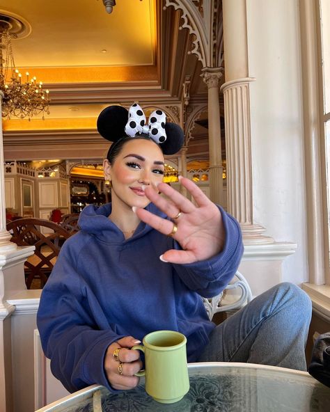 Alana Gomez, Disneyland Outfit Winter, Mickey Waffles, 33 Birthday, Disney Poses, Disney Fits, Disneyland Ears, Disney Themed Outfits, Cute Disney Outfits