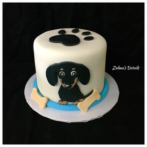 Weenie Dog Cakes Dachshund, Weenie Dog Cake, Dachshund Cake Topper, Cake Designs For Dogs, Sausage Dog Cake Dachshund, Dachshund Cake Ideas, Dachshund Birthday Cake, Wiener Dog Cake, Dog Cakes Design