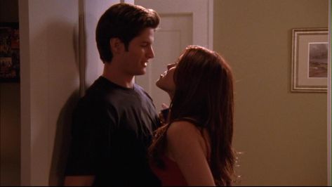 Brooke and Nathan / never officially a thing but they did hook up ... :) Brooke And Nathan, One Tree Hill Nathan, Dating Apps Free, Hills Pictures, Pictures Of Couples, James Lafferty, Funny Nerd, Nathan Scott, Dating Simulator