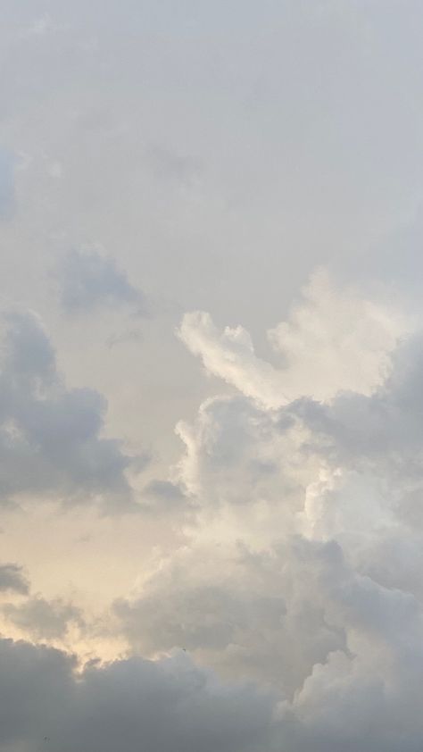 White Hour Sky, Calm Blue Wallpaper, Cloud Wallpaper Aesthetic, Asthetic Wallper, Sky V, College Wallpaper, The Weeknd Poster, Clouds Wallpaper, Moon Clouds