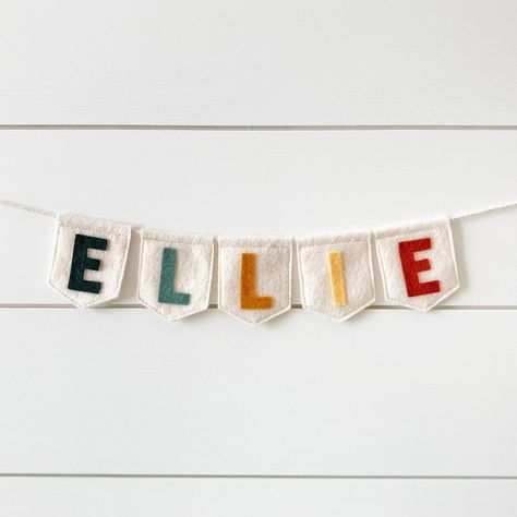 Felt Banner small With Custom Lettering Personalized Flag - Etsy Baby Name Banners, Felt Bunting, Felt Name Banner, Name Bunting, Baby Nurseries, Felt Name, Diy Bebe, Felt Banner, Name Banner