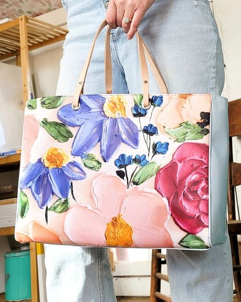 Unique handbag with original Artwork by Heather Long printed onto smooth silk fabric. Hand Painted Bags Handbags, Leather Painting, Hand Painted Leather Bag, Painted Leather Bag, Custom Sandal, Handpainted Bags, Floral Handbags, Painted Bags, Leather Paint