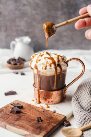 There is nothing like bourbon spiked hot chocolate topped with whipped cream and salted caramel Spiked Hot Chocolate Recipe, Bourbon Hot Chocolate, Boozy Recipes, Food Composition, Campfire Recipes, Spiked Hot Chocolate, Undivided Attention, Delta Breezes, Coffee Beverages