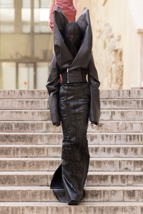 Rick Owens Fashion, Deconstruction Fashion, Gala Fashion, Rick Owens Women, Spring Summer 2024, Spring 2024, Rick Owens, Summer 2024, Couture Fashion