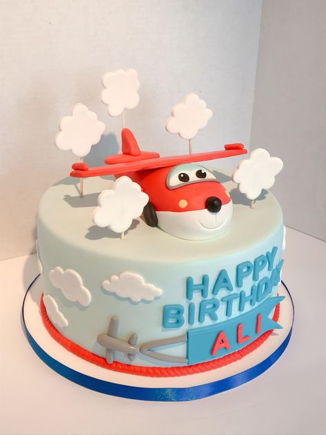 30+ Inspired Photo of Airplane Birthday Cake - davemelillo.com Planes Birthday Cake, Airplane Birthday Cakes, Birthday Cake Kids Boys, Planes Birthday Party, Thomas Cakes, Second Birthday Cakes, Cake Designs For Kids, Airplane Cake, Planes Birthday