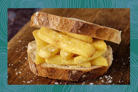 Why the Chip Butty May Be Your Next Great at-Home Snack Bob Evans Sausage Gravy, Bob Evans Recipes, Chip Butty, New Food Trends, Bob Evans, British Dishes, Fish And Chip Shop, Waffle Fries, Fruit Roll