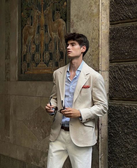 Men Formal Outfit, Office Old Money, Moritz Hau, Atlas Corrigan, Formal Dresses For Men, Spiritual Fashion, Blazer Outfits Men, Old Money Fashion, Professional Outfit