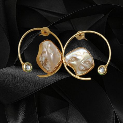 ✨🌟 Discover modern elegance with our "Gold-Plated Contemporary Drop Earrings" featuring Mother of Pearl from BlingSecret! These chic earrings combine a sleek gold-plated finish with the iridescent beauty of Mother of Pearl, creating a stunning, contemporary look. Perfect for adding a touch of sophistication to any outfit. Shop Now : https://blingsecret.com/products/blingsecret-gold-plated-contemporary-drop-earring Keywords: Gold-Plated Earrings, Contemporary Drop Earrings, Mother of Pearl J... Outfit Shop, Chic Earrings, Drop Earring, Gold Plated Earrings, Modern Elegance, Mother Of Pearl, Gold Plate, Shop Now, Plating