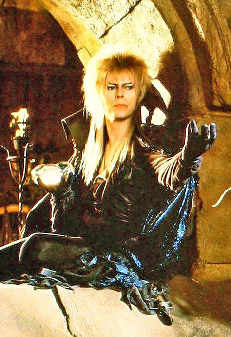 1986 - David Bowie as Jareth, The Goblin King in Labyrinth film. Sarah And Jareth, Jareth The Goblin King, Labyrinth Jareth, The Goblin King, David Bowie Labyrinth, Magic Dance, Bowie Labyrinth, Labyrinth 1986, Labyrinth Movie