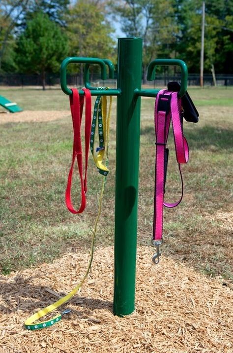 BarkPark™ Leash Post- The BarkPark™ Site Amenities feature laser cut paw prints and bones to coordinate with the BarkPark™ equipment icons. The BarkPark™ Leash Post provides a place to hang a leash or park a dog. Can be mounted near benches and tables with ground spike or anchor bolts. (http://www.noahsplay.com/park-equipment/barkpark-leash-post/) Dog Park Design, Pet Sanctuary, Dog Park Equipment, Indoor Dog Park, Dog Agility Course, Dog Equipment, Park Entrance, Park Ideas, Agility Training For Dogs