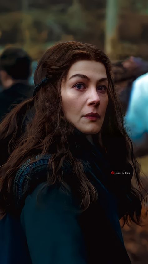 Rosamund Pike Wheel Of Time, Moiraine Damodred Rosamund Pike, The Wheel Of Time Moiraine, Thalapathy Rashmika, Wheel Of Time Moiraine, Moraine Sedai, Moiraine Sedai, Moiraine Damodred, Ravenna Snow White