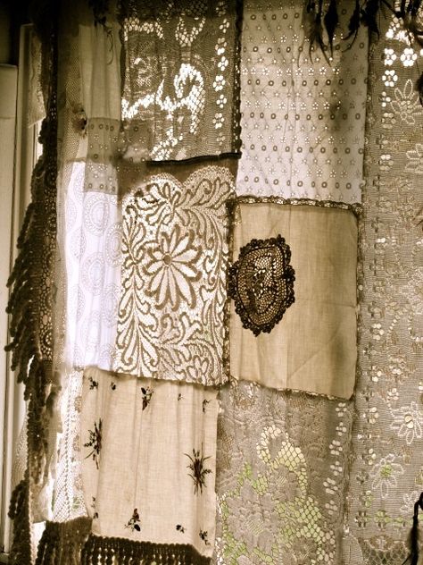 Project for all of the embroderies and crochet lace from grandmothers  Scrap Lace Curtain Rideaux Shabby Chic, Baños Shabby Chic, Shabby Chic Decorating, Cocina Shabby Chic, Curtain Inspiration, The Curtains, Farmhouse Curtains, Shabby Chic Dresser, Shabby Chic Bathroom