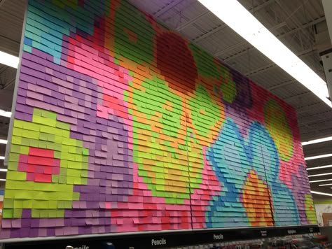 Post it art!! Postit Note Art, Post It Notes Ideas Wall, Post It Design, Post It Notes Ideas, Exposition Ideas, Obliteration Room, Post It Note Art, Sticky Note Art, First Day Of School Party