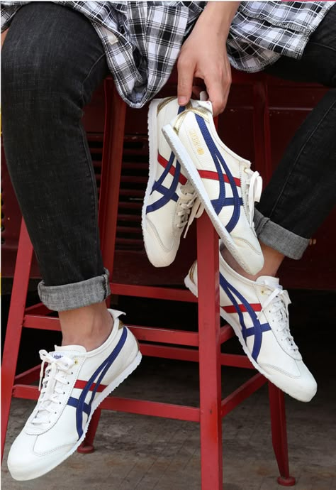 Onitsuka Tiger Men Outfit Mens Fashion, Onitsuka Tiger Women Outfit, Onitsuka Tiger Outfit, Tiger Outfit, Tiger Onitsuka, Onitsuka Tiger Women, Onitsuka Tiger Mens, Tiger Shoes, Men Fashion Casual Shirts