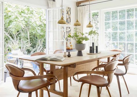 Indoor Sunroom Ideas, Indoor Sunroom, Emily Henderson Design, Neutral Dining Room, Emily Henderson, Indoor Outdoor Living, Dining Room Design, Room Table, Dining Room Decor