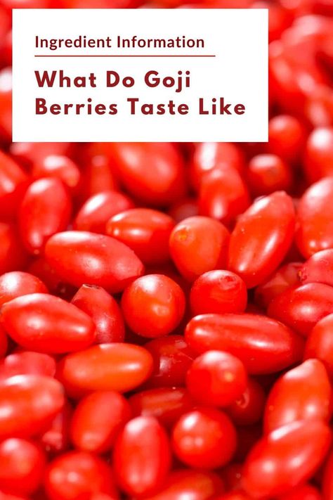 Have you ever wondered what goji berries taste like? Explore facts and recipes with goji berries here! Gogi Berries Recipes, Goji Berries Plant, Goji Berries Benefits, Gogi Berries, Goji Berry Recipes, Dried Goji Berries, Types Of Berries, Unique Fruit, Dried Berries