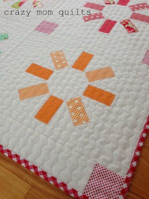 crazy mom quilts Low Volume Quilt, Charm Square Quilt, Baby Quilt Tutorials, Making A Quilt, Be More Present, Free Motion Designs, Free Motion Quilting Patterns, Circle Quilts, Crazy Mom