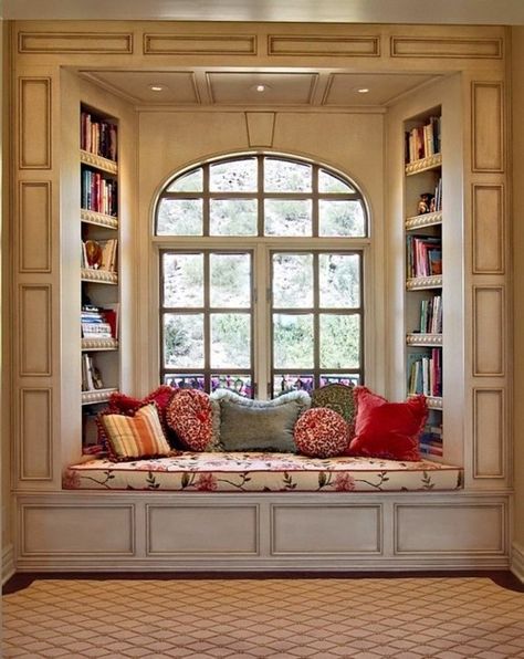 Cozy Reading Room, Library Seating, Cozy Home Library, Home Library Rooms, Window Seat Design, Bedroom Nook, Corner Seating, Bedroom Seating, Trendy Living Rooms