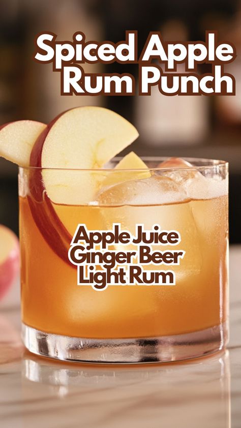 Spiced Apple Rum Punch Beer Punch, Fall Punch Recipes, Brunch Punch, Easy To Make Cocktails, Rum Punch Recipes, Spicy Drinks, Light Rum, Rum Punch, Rum Drinks