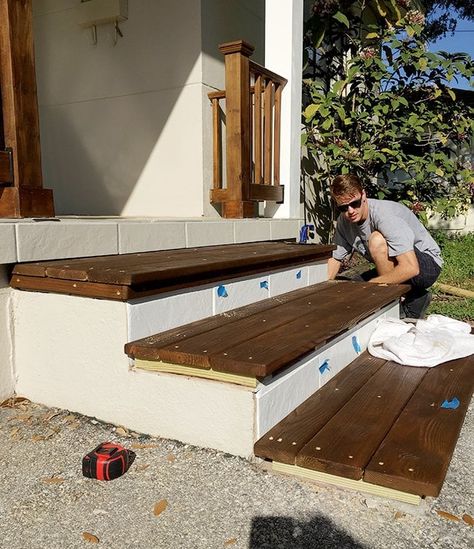 Simple DIY Wood Porch Steps Makeover - Jenna Sue Design Concrete Step Makeover, Diy Outside Steps, Backyard Steps From House, Concrete Patio Stairs, Main Door Steps Design, Porch Steps Makeover, Front Step Makeover, Patio Steps From House, Concrete Steps Ideas