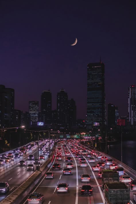 Seoul Korea City Night, Seoul Night View Wallpaper, Seoul Aesthetic Wallpaper Night, South Korea Seoul Aesthetic Night, Korea At Night Aesthetic, Seoul Korea Aesthetic Night, Seoul Korea City Aesthetic, Seoul City Night Aesthetic, South Korea Night View