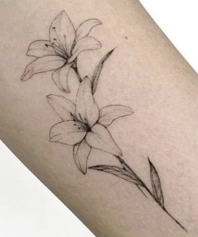 Stargaze Lily Tattoo, Stargazing Lily Tattoo, Daylily Tattoo, Tigerlily Tattoo, Stargazer Lily Tattoo, Lilly Tattoo, Lillies Tattoo, Sisters Tattoo, Lily Flower Tattoos