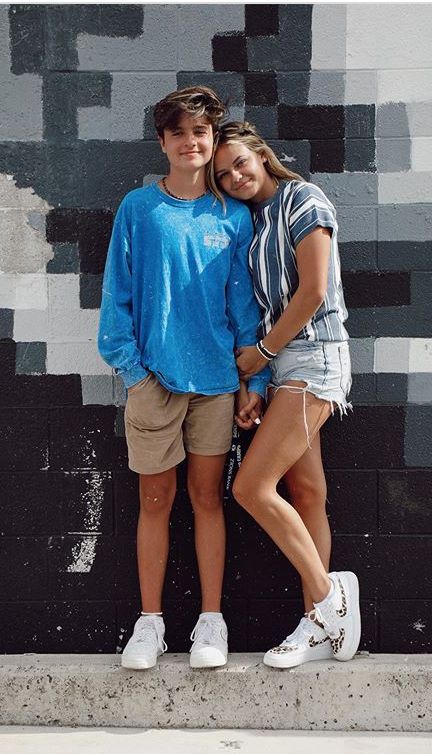 Brock Mikesell, Kesley Jade Leroy, Kesley Jade, Cute Paragraphs, Honeymoon Pictures, Pre Wedding Poses, Goals Pictures, Cute Couple Poses