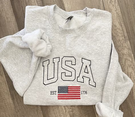 Usa Hoodie, Usa Crewneck, 4th Of July Embroidery Shirts, Usa Clothing, American Flag Sweatshirt, Usa Sweatshirt, Usa Shirt, Patriotic Shirts, Cute Sweatshirts