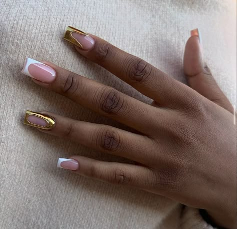 Medium Length Nails, Acrylic Nail Designs Classy, Length Nails, Colored Acrylic Nails, Girly Acrylic Nails, French Tip Acrylic Nails, Dope Nail Designs, Glow Nails, French Acrylic Nails