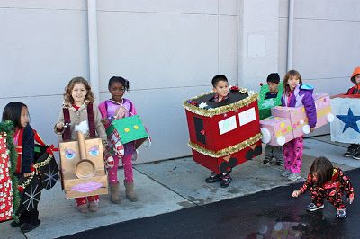 Cardboard Box Train Polar Express, Polar Express Cardboard Train Boxes, Polar Express Train Box Car Ideas, Polar Express Kid, Cardboard Train, Polar Express Christmas Party, Train Costume, Christmas Parade Floats, Polar Express Party